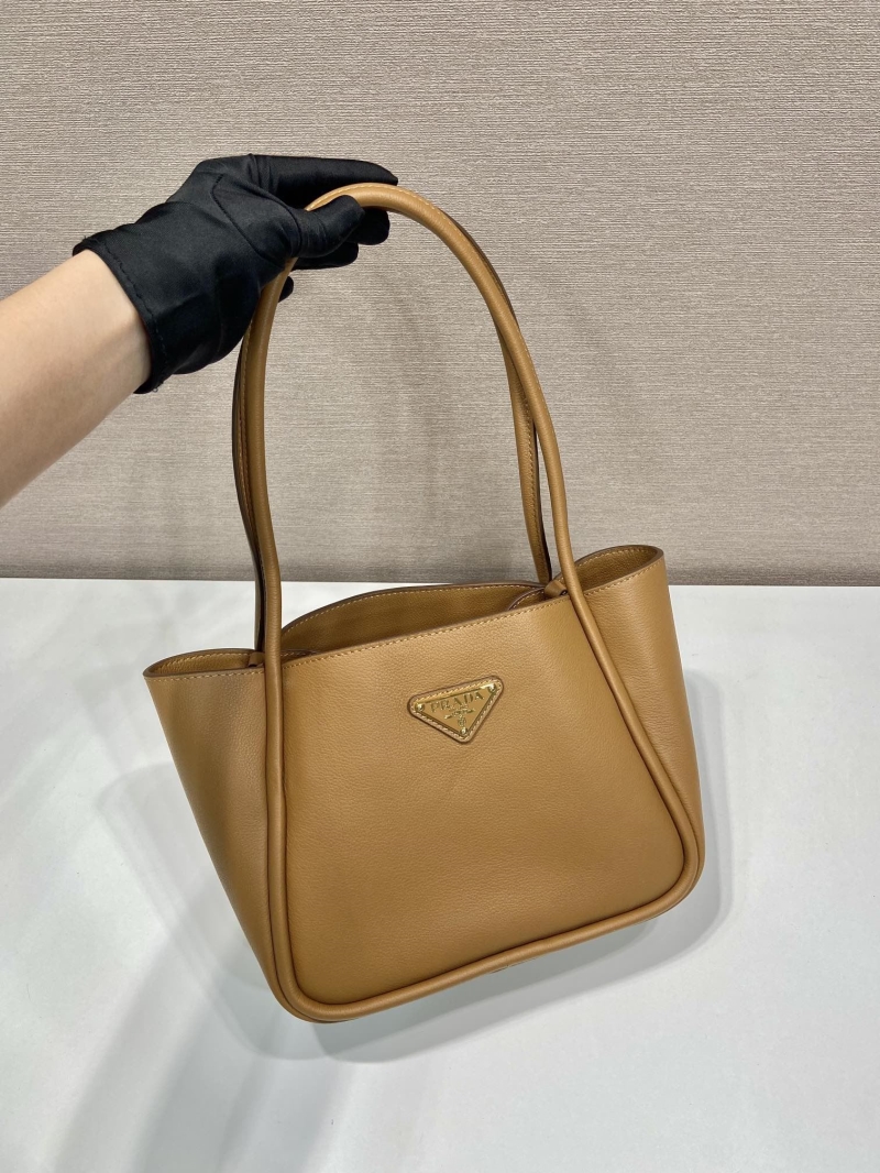 Pra*a bucket bags